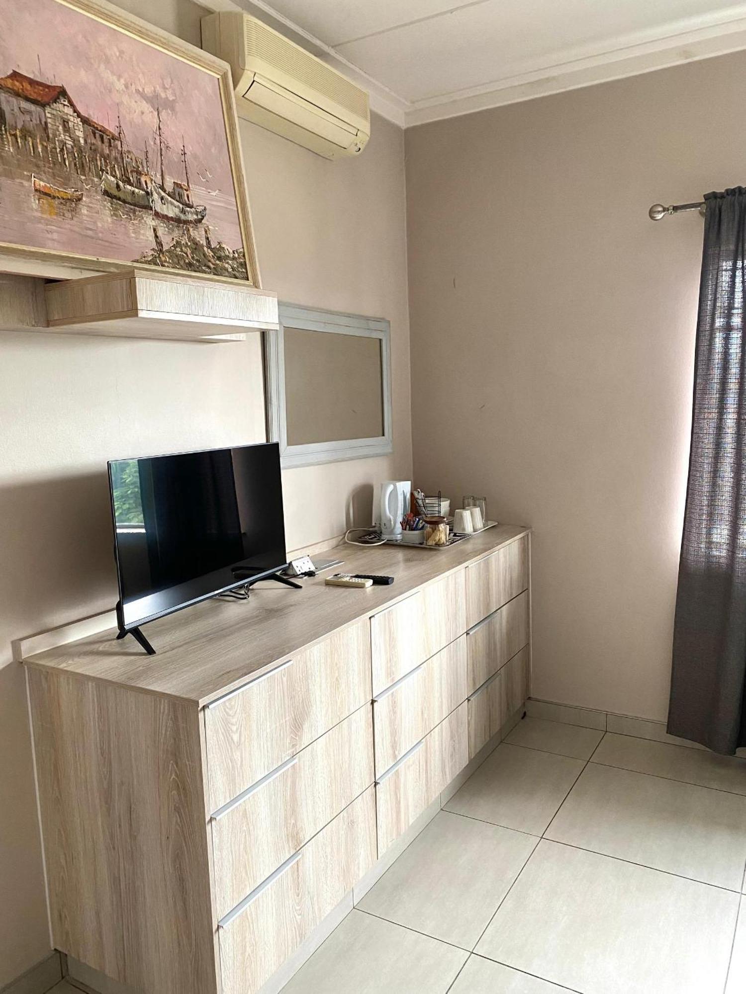 Cavallo Guesthouse 빈트후크 외부 사진