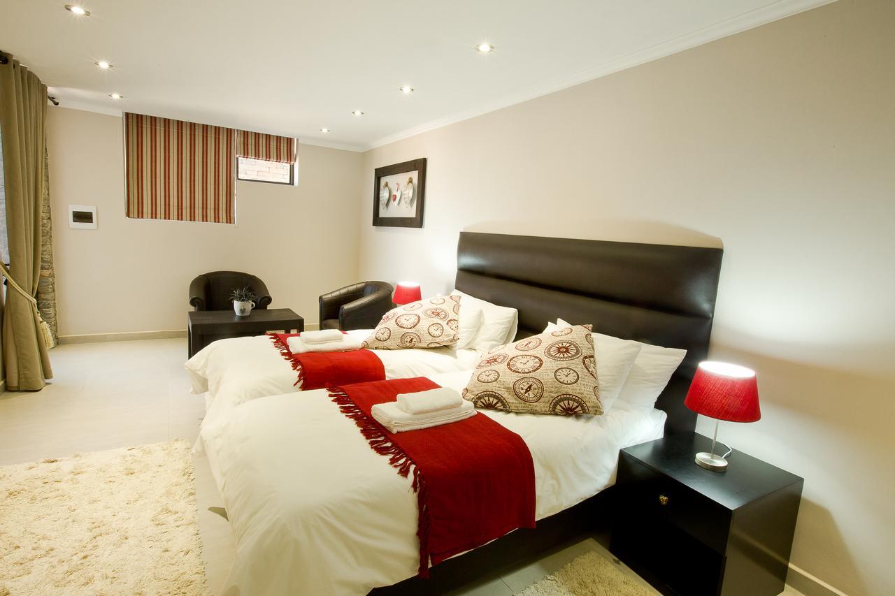 Cavallo Guesthouse 빈트후크 외부 사진
